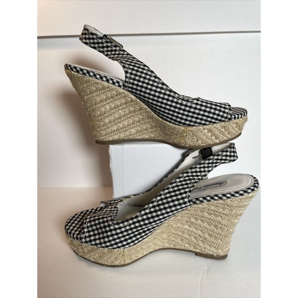 American Eagle Black Gingham Slingback Buckle Wedge Espadrilles Sandal Size 9 - Picture 1 of 14